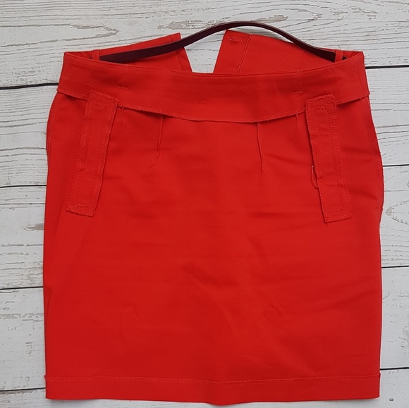 2/40 H&M Skirt - Picture 2 of 4